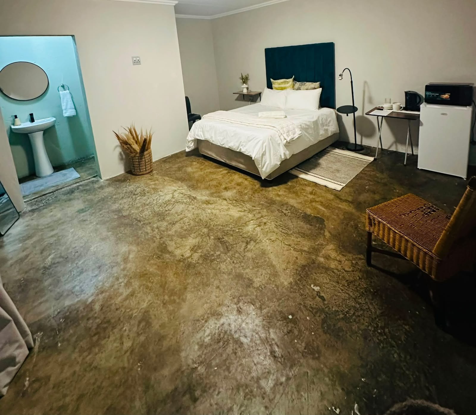 Twenty on Eighth room